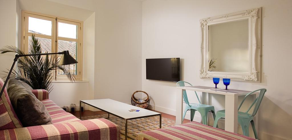 Urbanliving Liborio Apartment Малага Екстериор снимка
