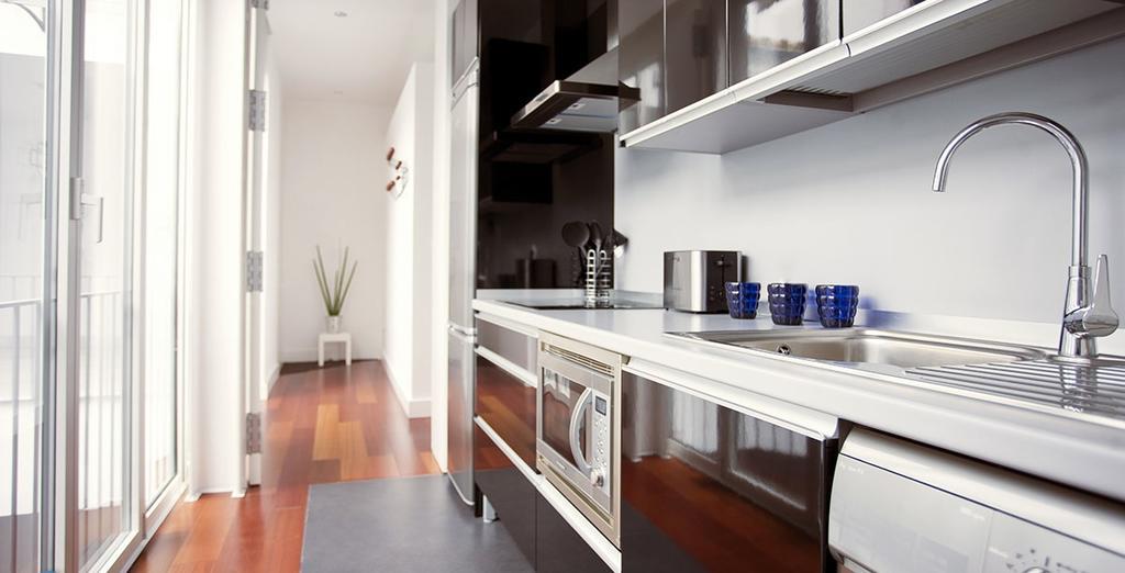 Urbanliving Liborio Apartment Малага Екстериор снимка