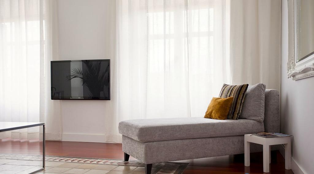Urbanliving Liborio Apartment Малага Екстериор снимка