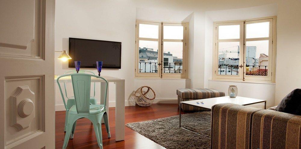 Urbanliving Liborio Apartment Малага Екстериор снимка